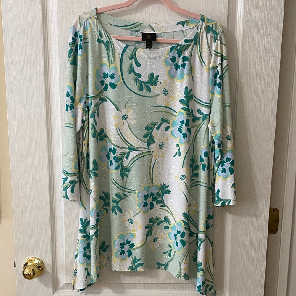 Floral Print Tunic Top